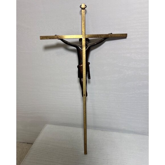 Vintage Brass Wall Crucifix Made In West Germany With INRI Inscription - Picture 5 of 8